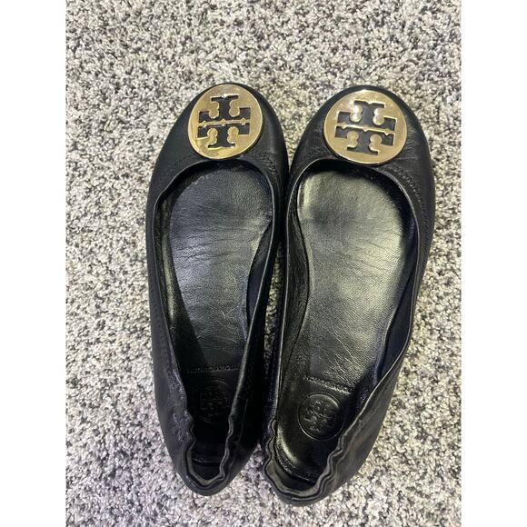 TORY BURCH Reva Black Leather Metal Medallion Logo Ballet Ballerina‎ Flats Sz 6 - Picture 4 of 6